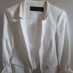 Zara Blazer Size M Cream Long Sleeve